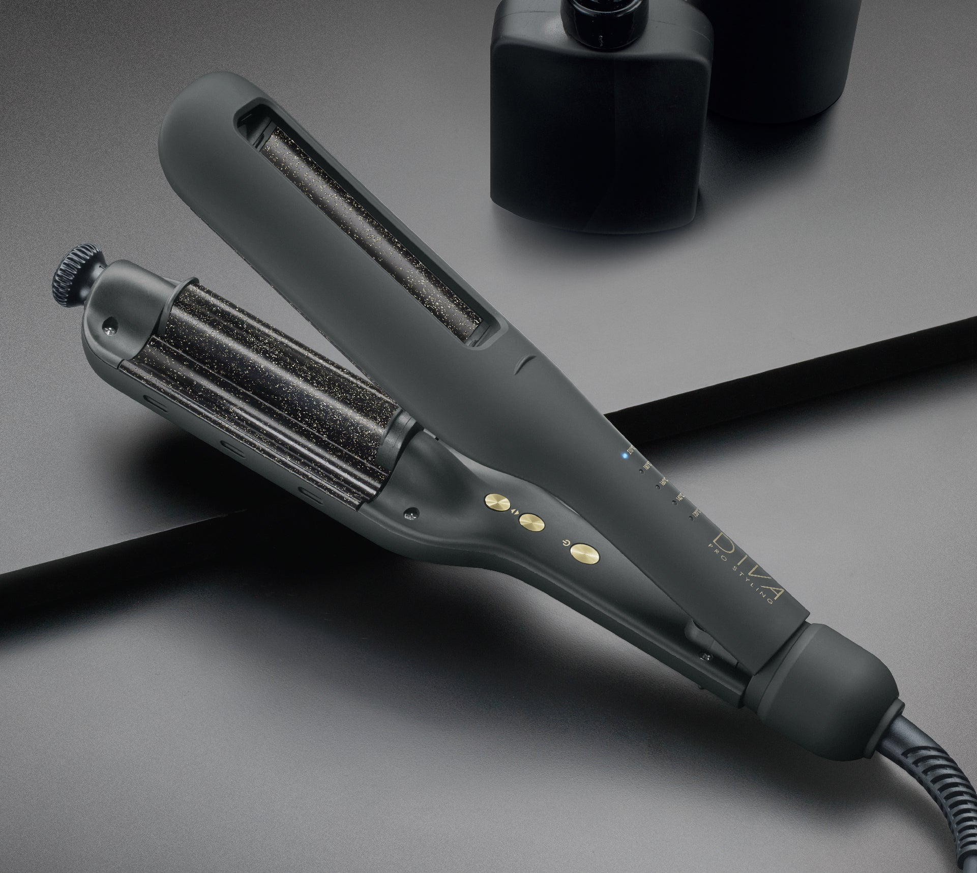 diva-pro-styling-precious-metals-gold-dust-multi-waver-wellenstyler-f-r-deep-wav image 1
